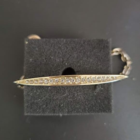 Michael Kors Pave Bar Bracelet Gold Tone with Lobster Clasp - Picture 2 of 9